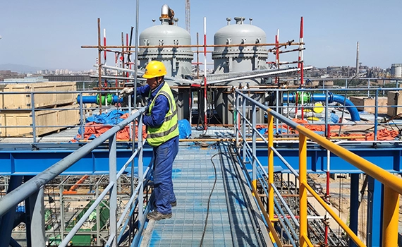 Katup berjajar keramik Sun Yeh dalam industri metalurgi